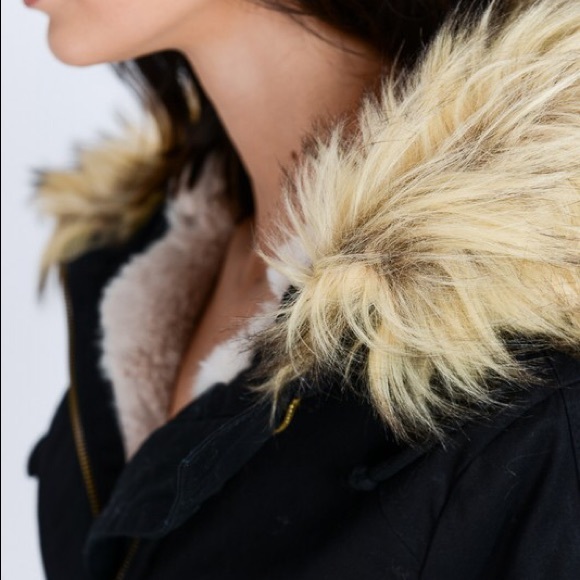 Black Fur Rimmed Hooded Sherpa Lined Parka Coat - Picture 3 of 3